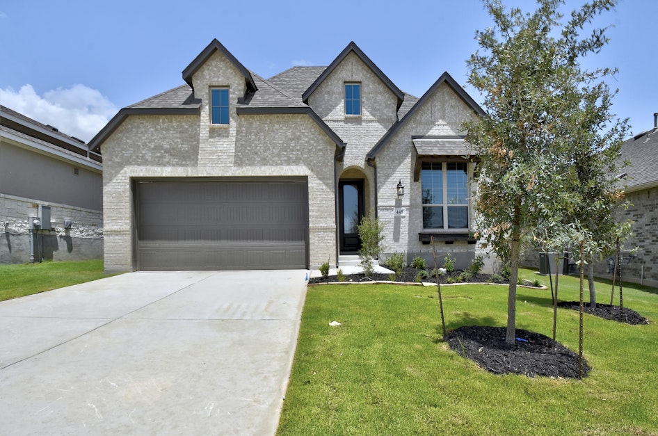 448 Huntwick Drive, Boerne, TX 78006, Presented by Yuli Andrade